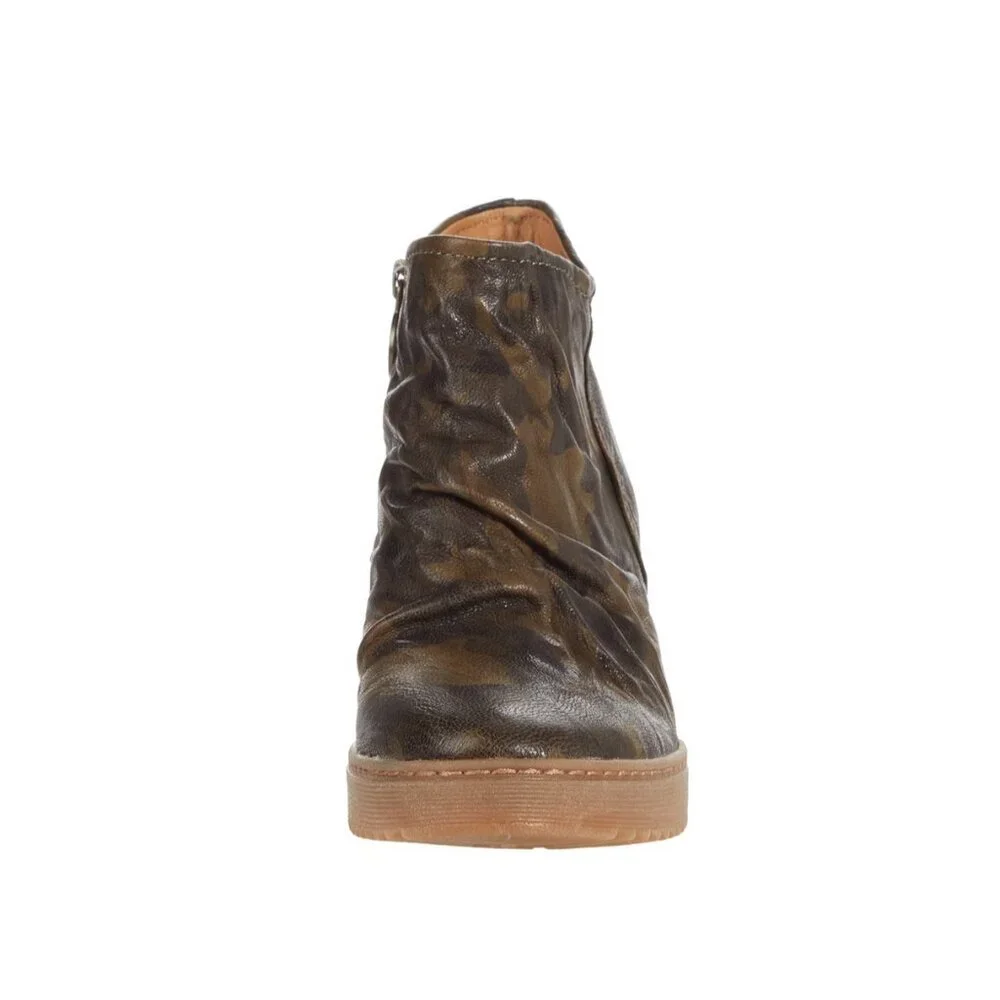 Sofft Sz. 9 New Siri Waterproof Leather Wedge Ankle Boot in Olive/Camouflage